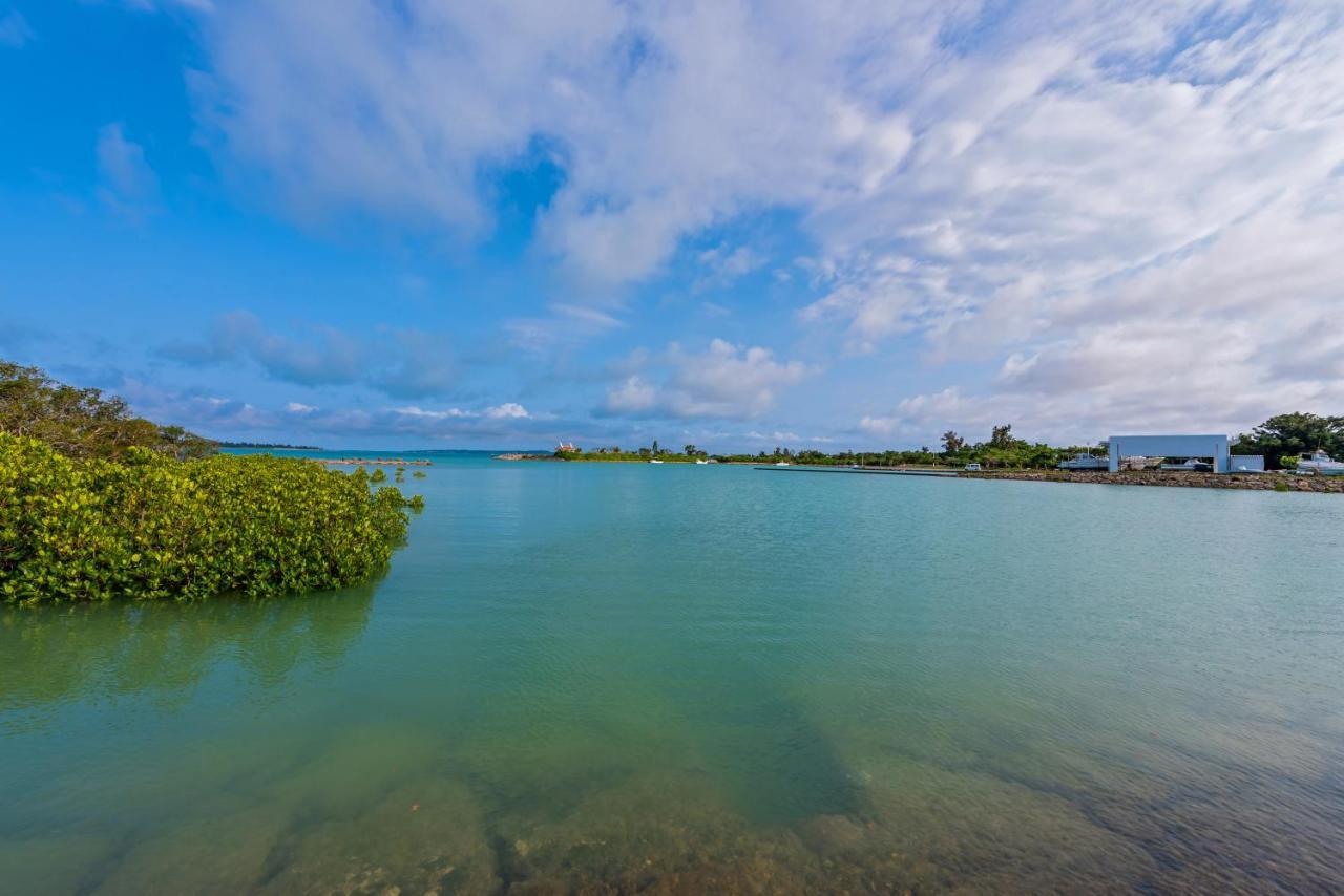 Guest House Kawamitsu Miyakojima  ภายนอก รูปภาพ