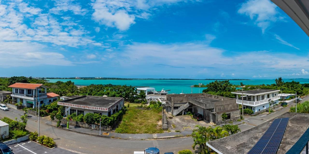 Guest House Kawamitsu Miyakojima  ภายนอก รูปภาพ