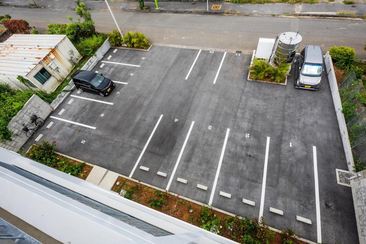 Guest House Kawamitsu Miyakojima  ภายนอก รูปภาพ
